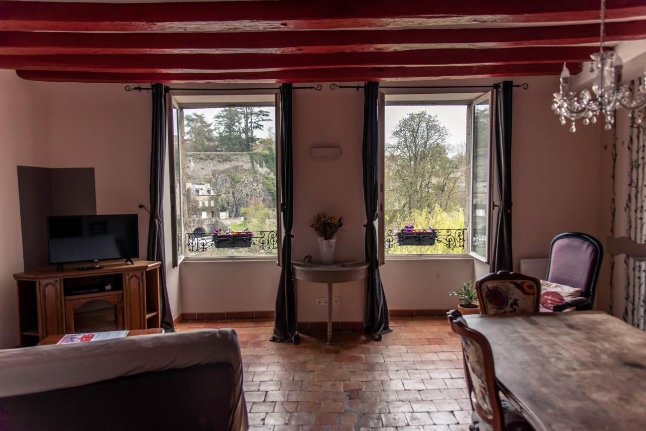 Le Refuge Des Alpes Mancelles Lejlighed Fresnay-sur-Sarthe Eksteriør billede