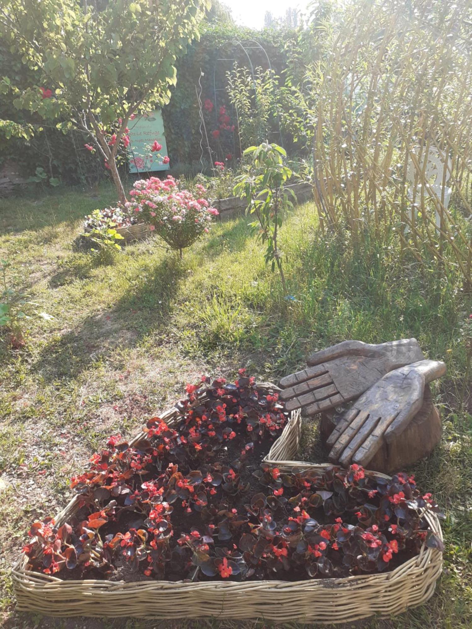 Le Refuge Des Alpes Mancelles Lejlighed Fresnay-sur-Sarthe Eksteriør billede